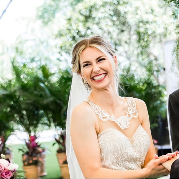 Meet your Posher, Hope - Picture 1 of 1